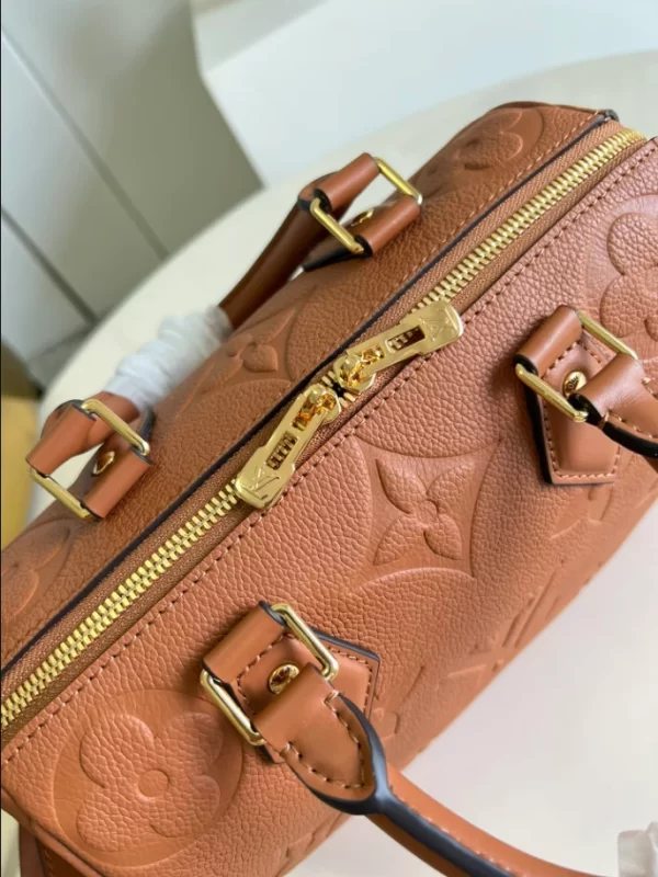 LOUIS VUITTON SPEEDY BANDOULIÈRE 25 BAG - WLM605