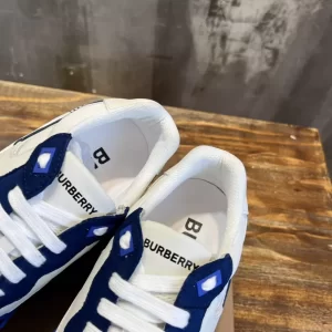 BURBERRY LEATHER AND SUEDE SNEAKERS - BBR131