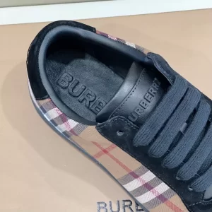 BURBERRY VINTAGE CHECK COTTON AND SUEDE SNEAKERS - BBR119