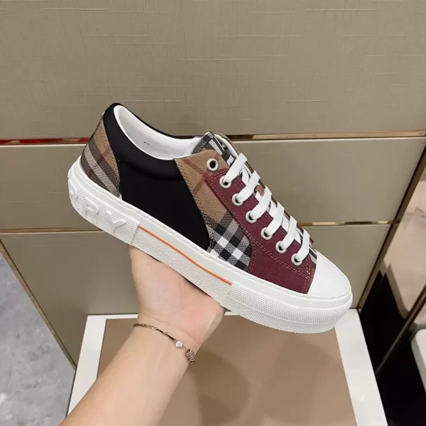 BURBERRY VINTAGE CHECK COTTON, MESH AND LEATHER SNEAKERS - BBR120