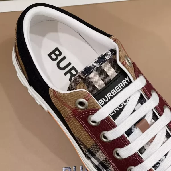 BURBERRY VINTAGE CHECK COTTON, MESH AND LEATHER SNEAKERS - BBR120