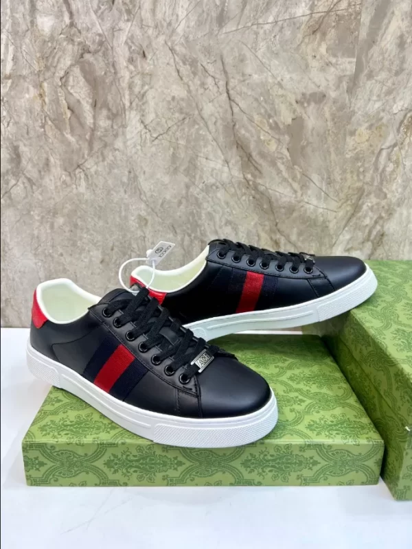 Gucci Ace Sneakers With Web – GC250