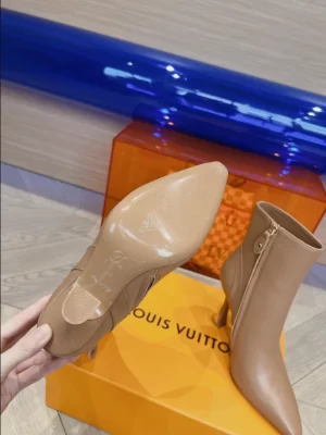 LOUIS VUITTON BOOT - WLS009