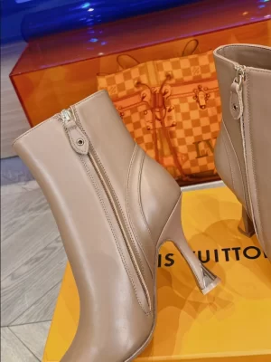 LOUIS VUITTON BOOT - WLS009