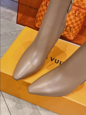 LOUIS VUITTON BOOT - WLS009