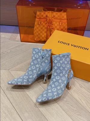 LOUIS VUITTON SPARKLE ANKLE BOOT - WLS005