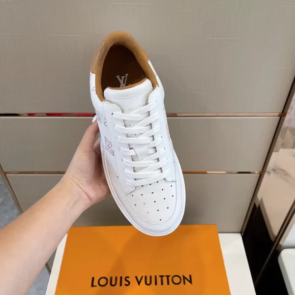 LV BEVERLY HILLS SNEAKER – LSVT303