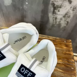 Off-White Glove Slip On Sneaker - OFF8