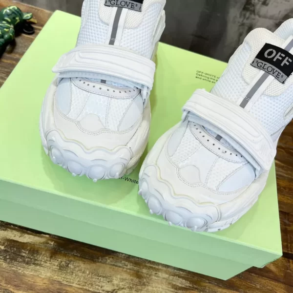 Off-White Glove Slip On Sneaker - OFF8