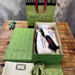 Gucci Run Sneaker – GC270