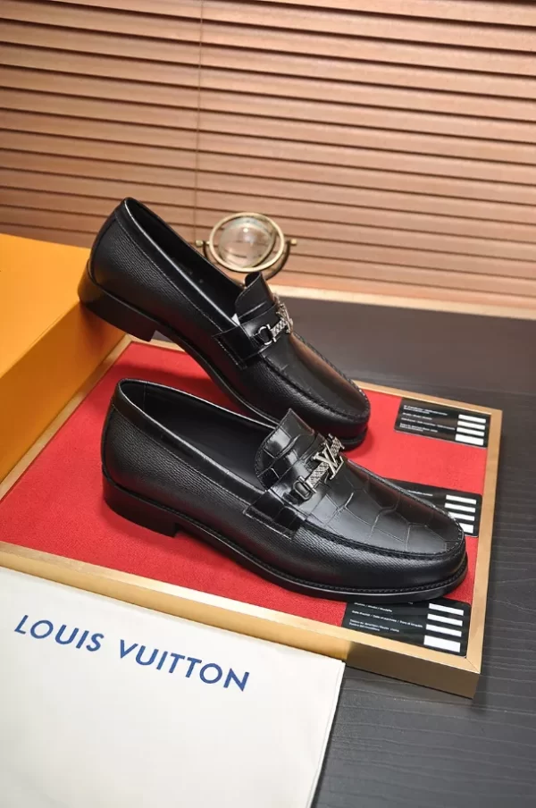 Louis Vuitton Loafers - LLV50