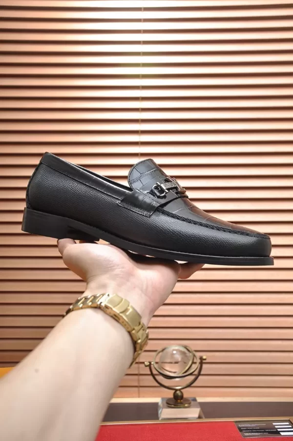 Louis Vuitton Loafers - LLV50