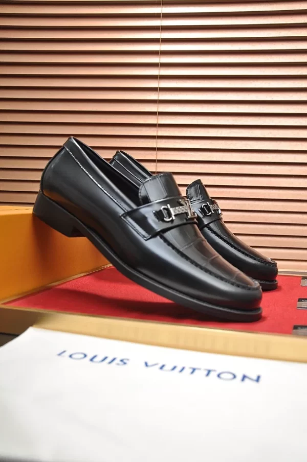 Louis Vuitton Loafers - LLV51