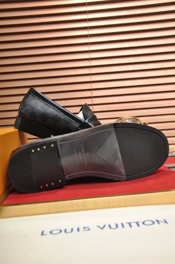 Louis Vuitton Loafers - LLV58