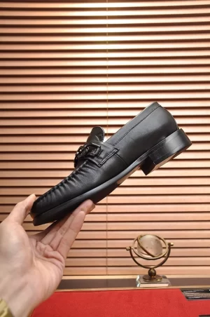 Louis Vuitton Loafers - LLV60