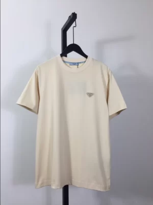 Prada T-shirt - PRT016