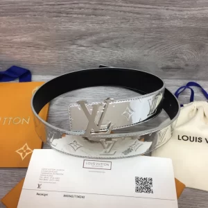 LOUIS VUITTON INITIALS LV MIRROR 40MM REVERSIBLE BELT - B0137