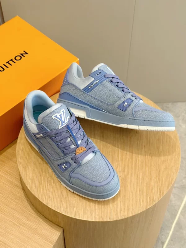 LOUIS VUITTON TRAINER SNEAKERS IN BLUE – LSVT360