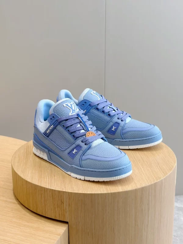 LOUIS VUITTON TRAINER SNEAKERS IN BLUE – LSVT360