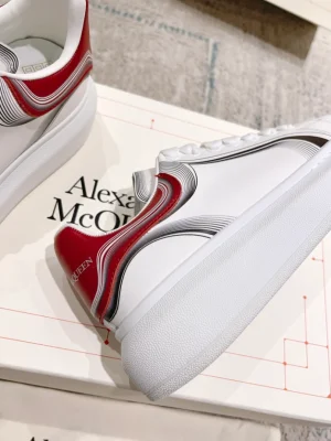 ALEXANDER MCQUEEN OVERSIZED SNEAKER - AM58