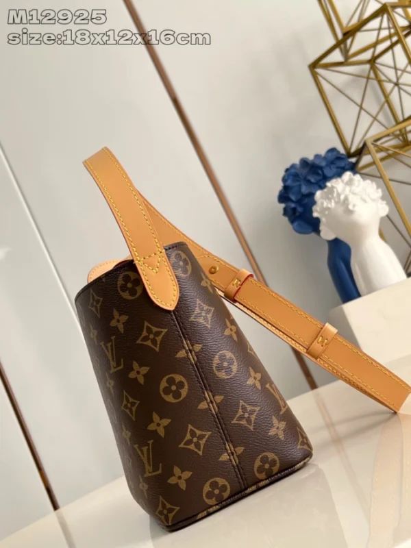LOUIS VUITTON ALL IN BB - WLM618