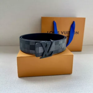 LOUIS VUITTON BELT - B0321